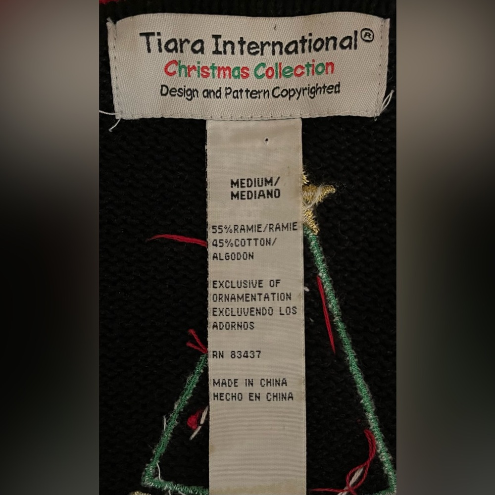 VTG Tiara Int'l M Black Ugly Christmas Sweater Zipper Cardigan Santa Embroidered - Picture 11 of 11